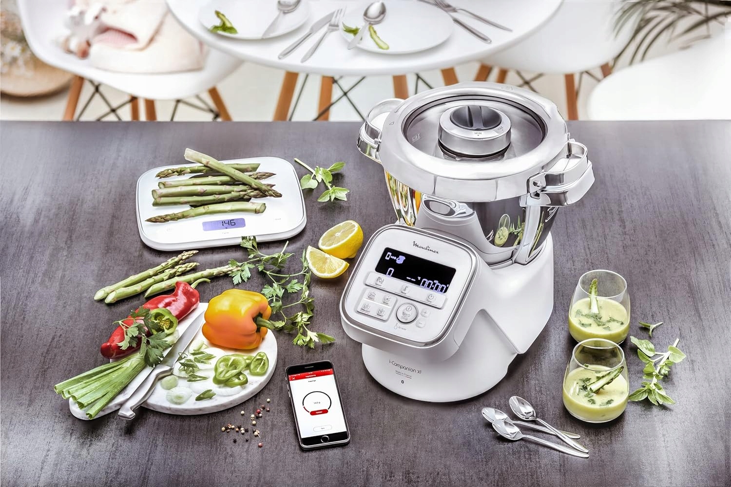 Duża pojemność misy roboczej – idealna do przygotowywania potraw dla całej rodziny