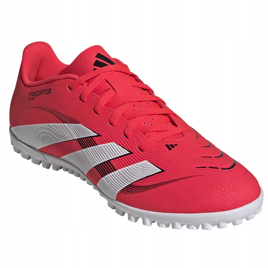 Uniseksowy design – Buty adidas Predator Club TF dla każdego