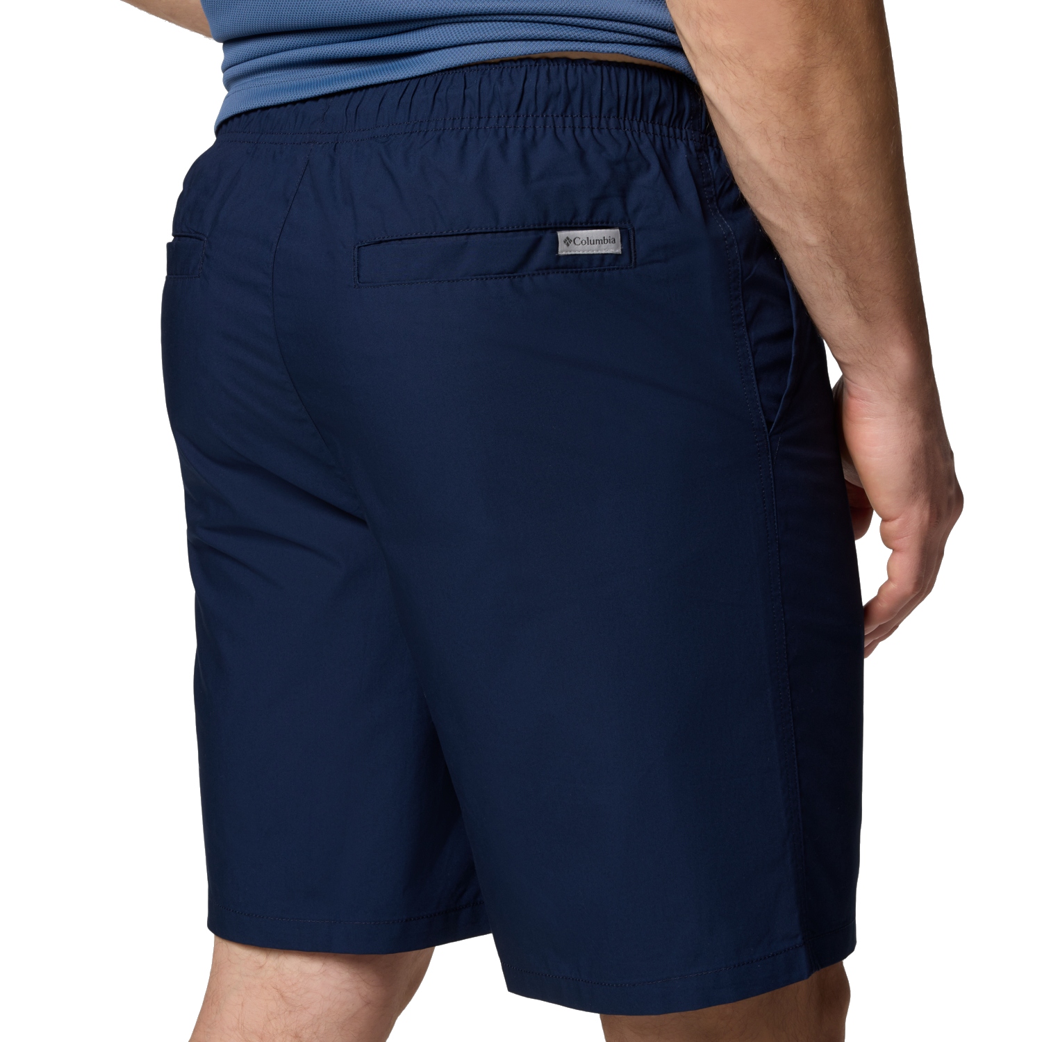 Stylowy kolor Collegiate Navy – Idealny wybór na lato