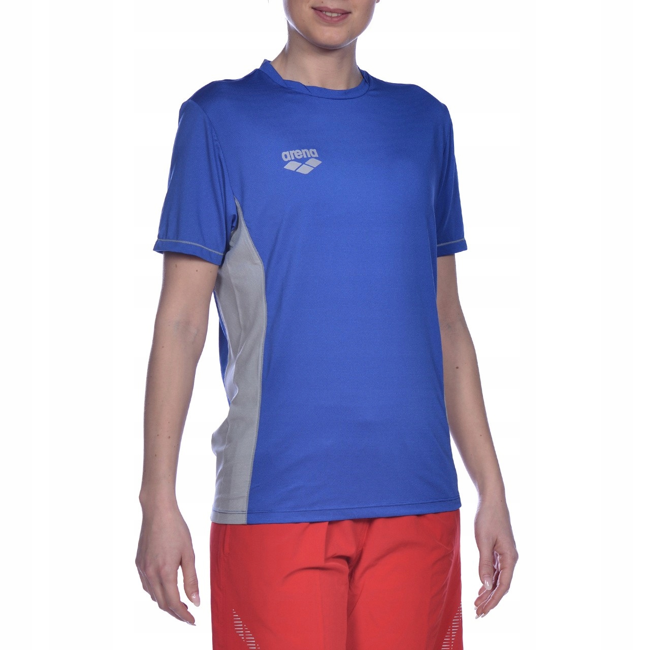 Wygoda i funkcjonalność – T-shirt do aktywności sportowych
