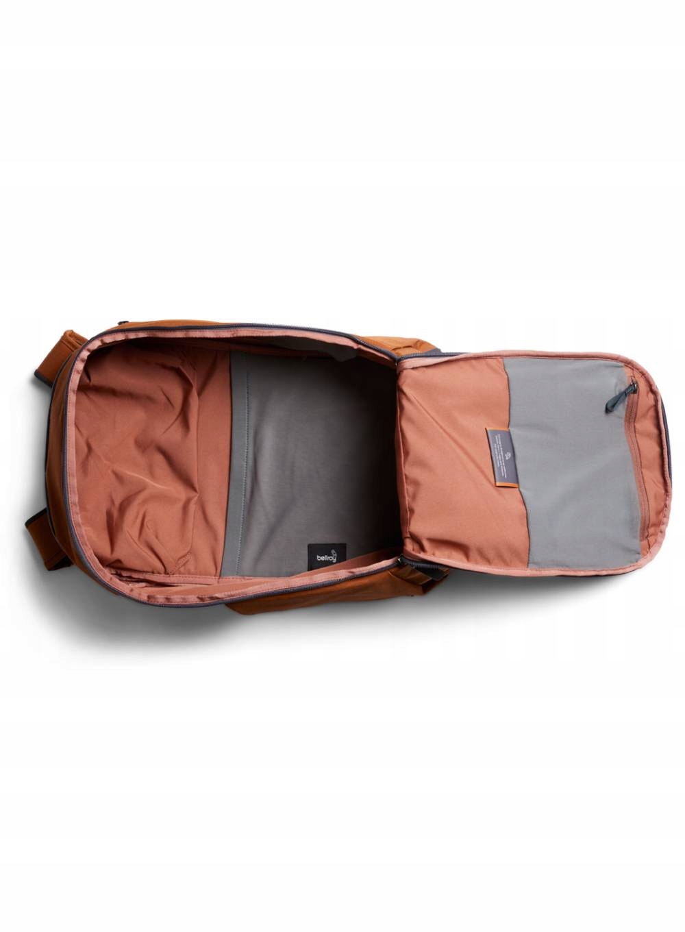 Profilowany, oddychający panel tylny dla komfortu noszenia