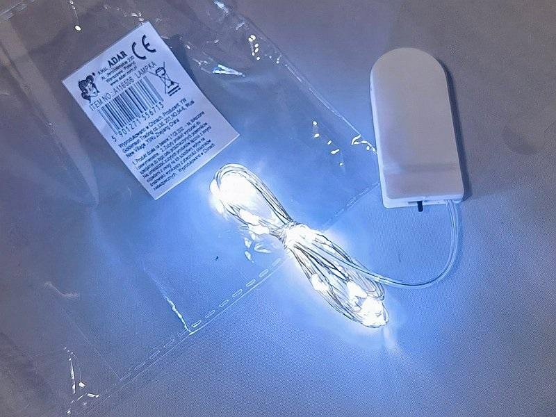 Łańcuch świetlny LED – Idealna dekoracja na Boże Narodzenie