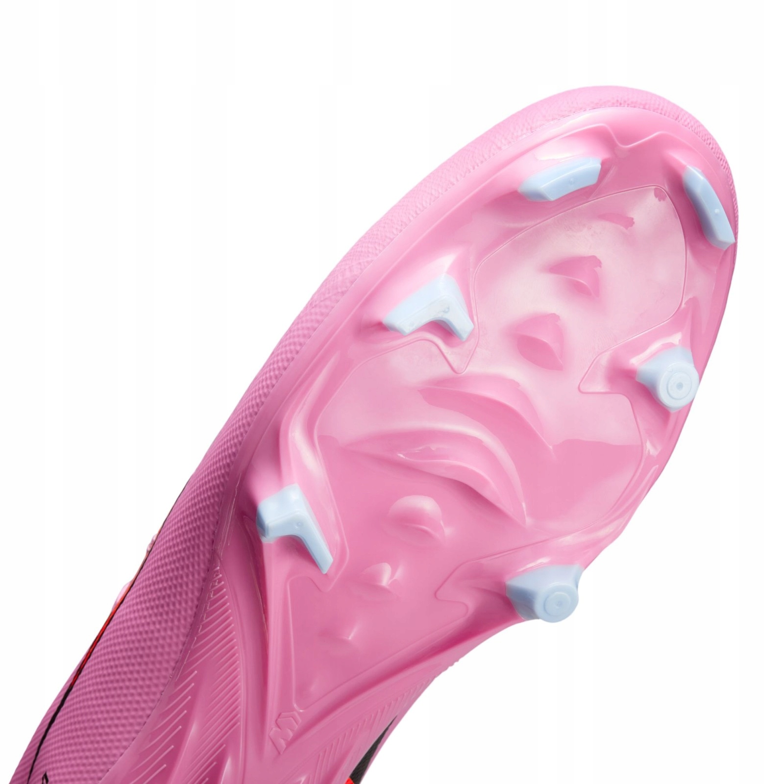 Wielozadaniowe korki do gry na różnych nawierzchniach