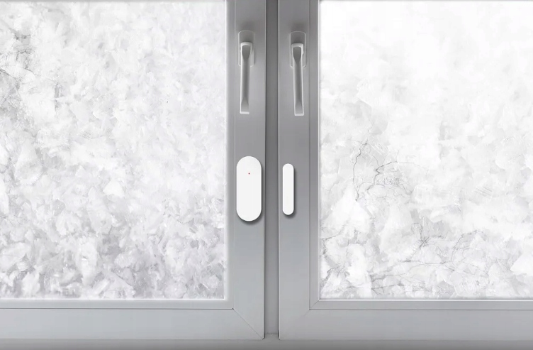 Prosta instalacja z taśmą dwustronną 3M