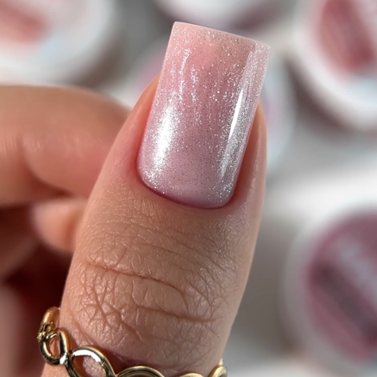 Stabilność i trwałość stylizacji – doskonałe do przedłużeń i wzmocnień