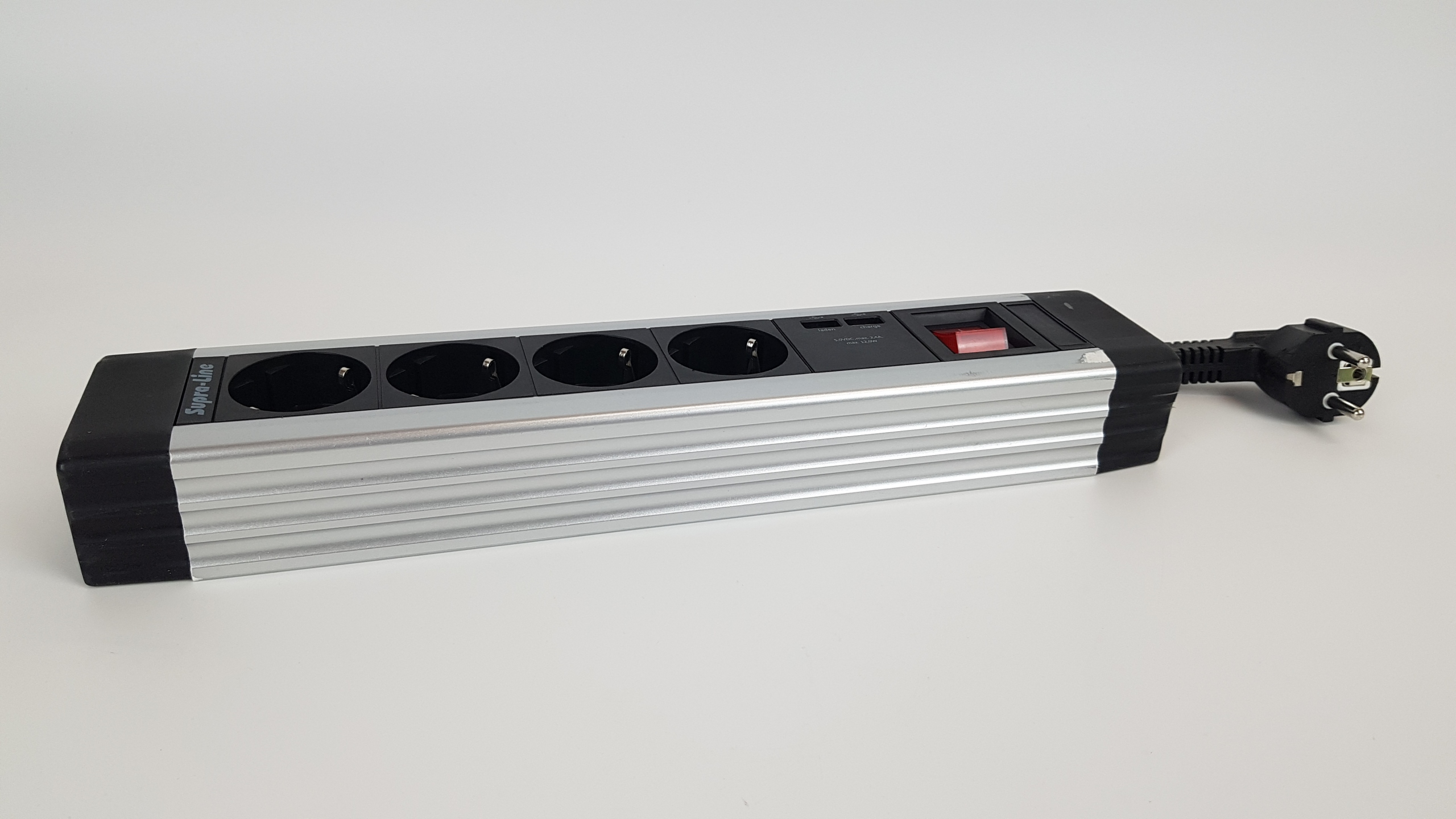 REV REV Multiple Socket Outlet czarny 4-funkcyjny z przełącznikiem KS USB SupraLine