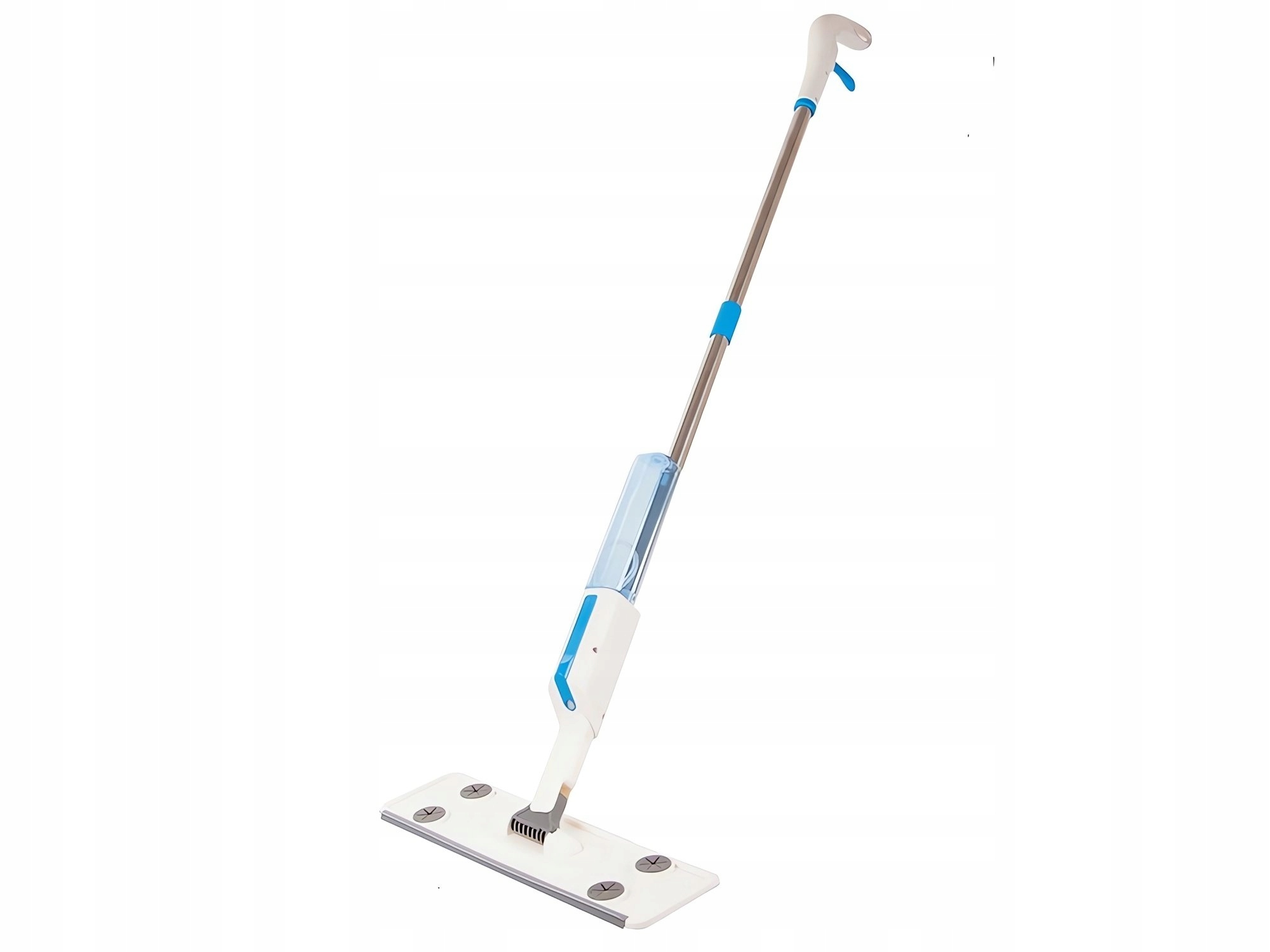 Wbudowany zbiornik na wodę – wygoda w sprzątaniu