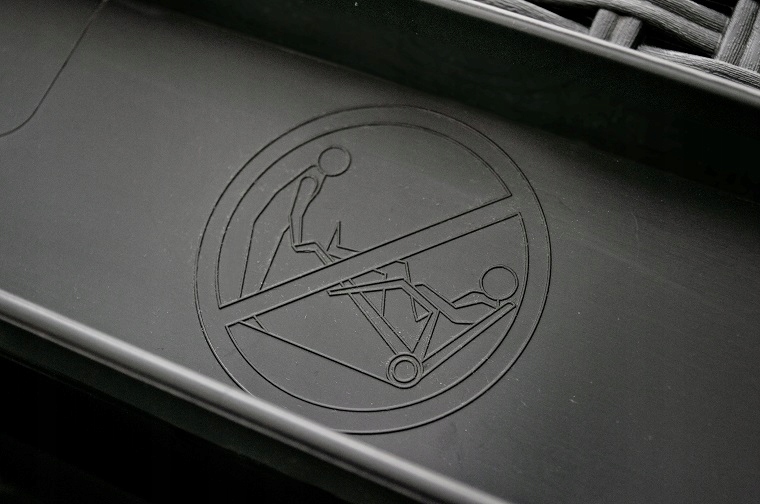 Składana konstrukcja ułatwiająca transport
