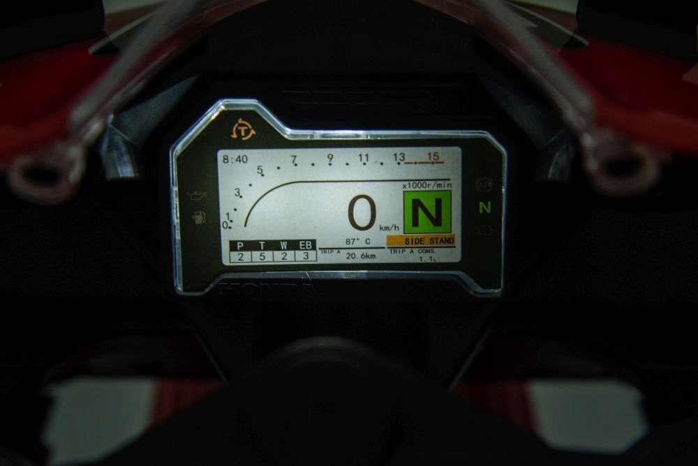 Motor Na Akumulator Honda CBR 1000RR Czerwony – Idealna zabawa dla małych motocyklistów