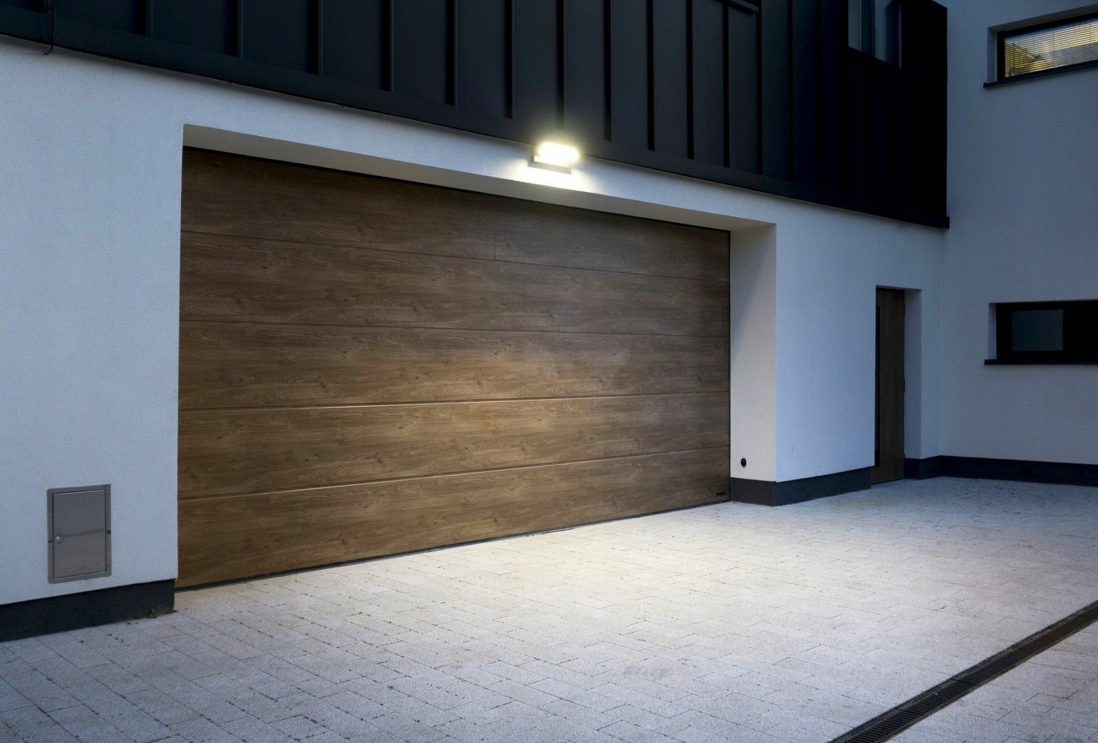 Estetyka i design – minimalistyczny kinkiet do każdego otoczenia