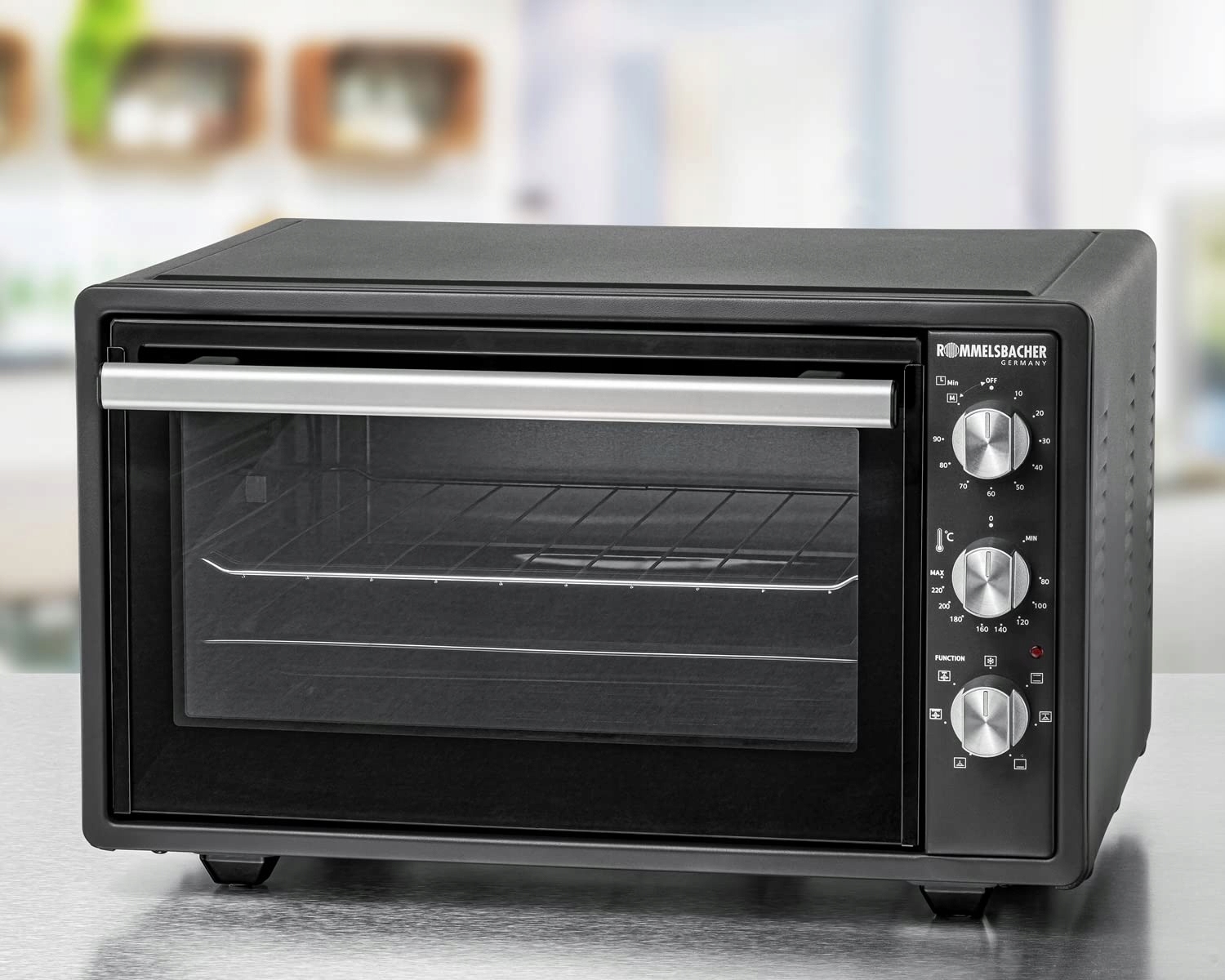 Wbudowany timer i kontrola temperatury do 230 °C