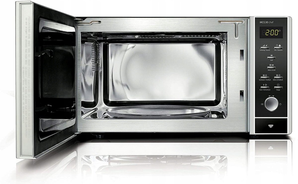 Funkcje 3 w 1: Mikrofala, Grill i Gorące Powietrze