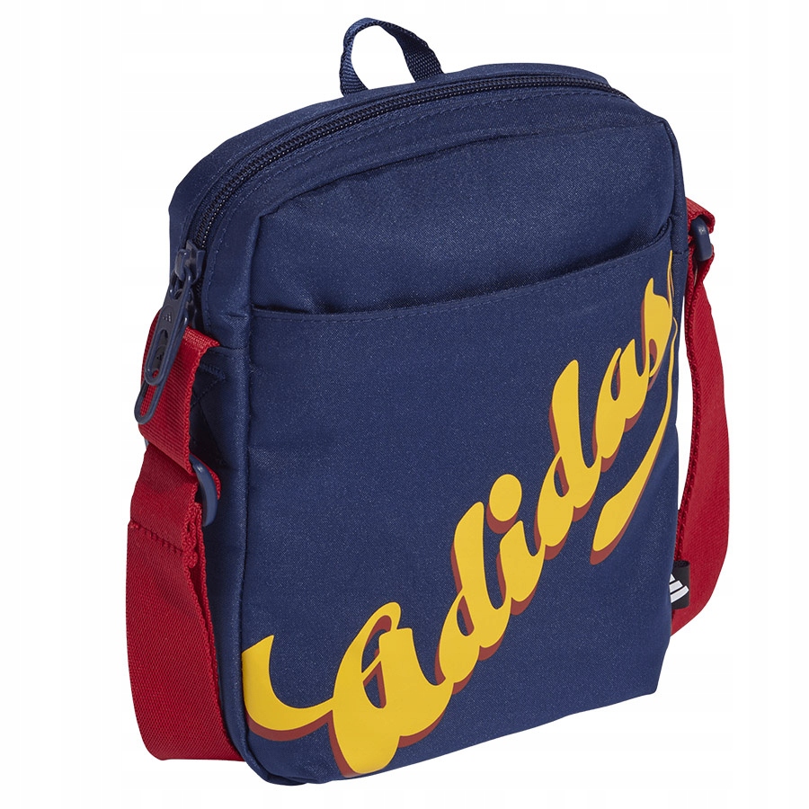 Funkcjonalność i styl w torbie adidas Tiro Graphic