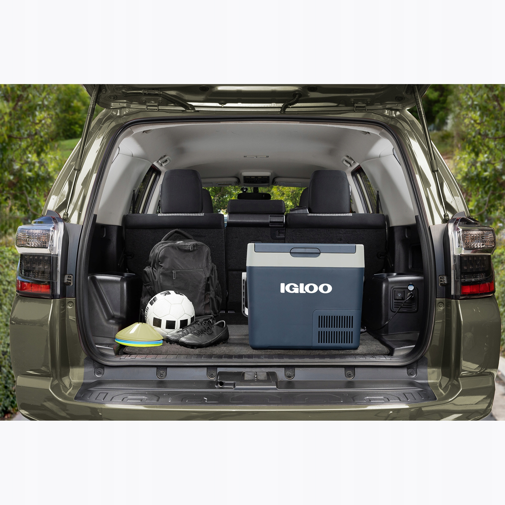 Ergonomiczny design z praktycznymi uchwytami