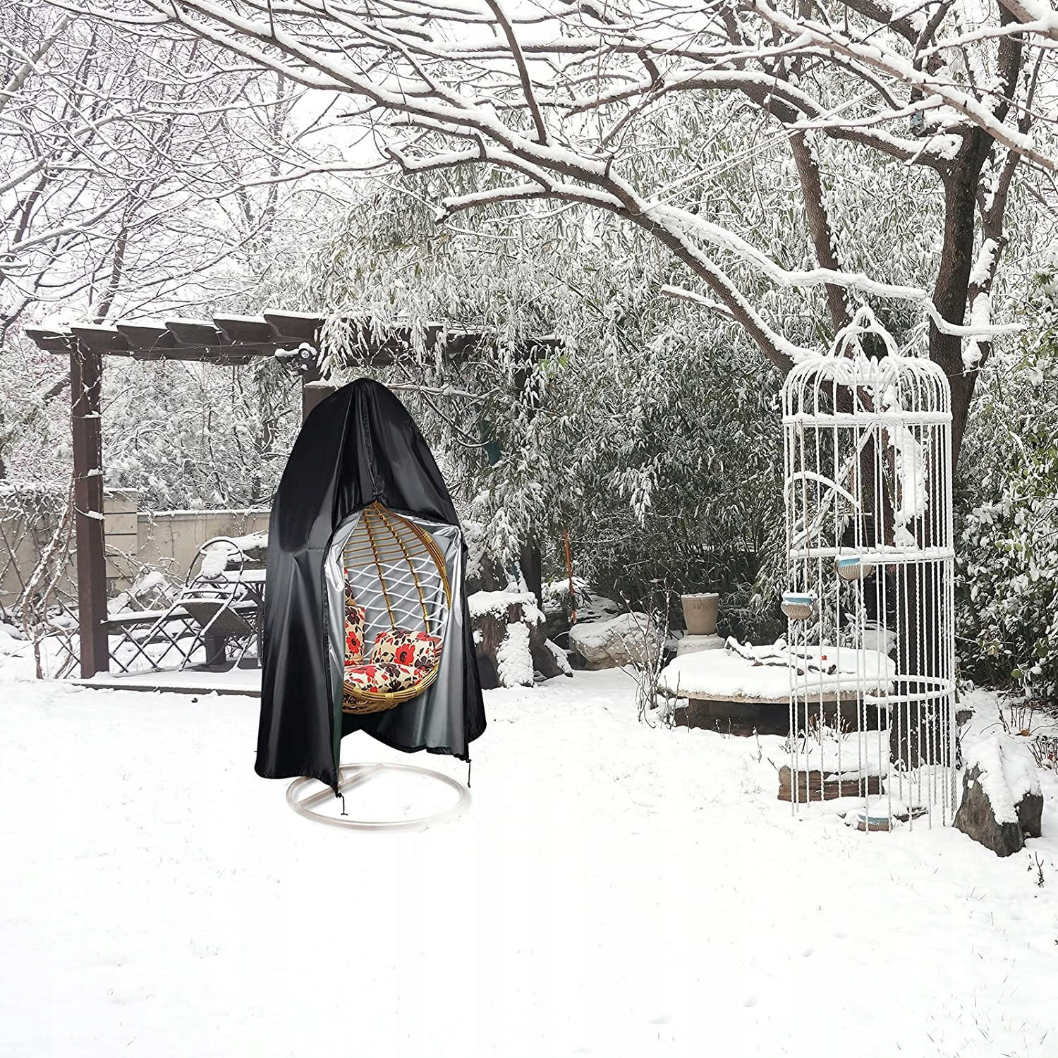 Łatwość w zakładaniu i zdejmowaniu pokrowca