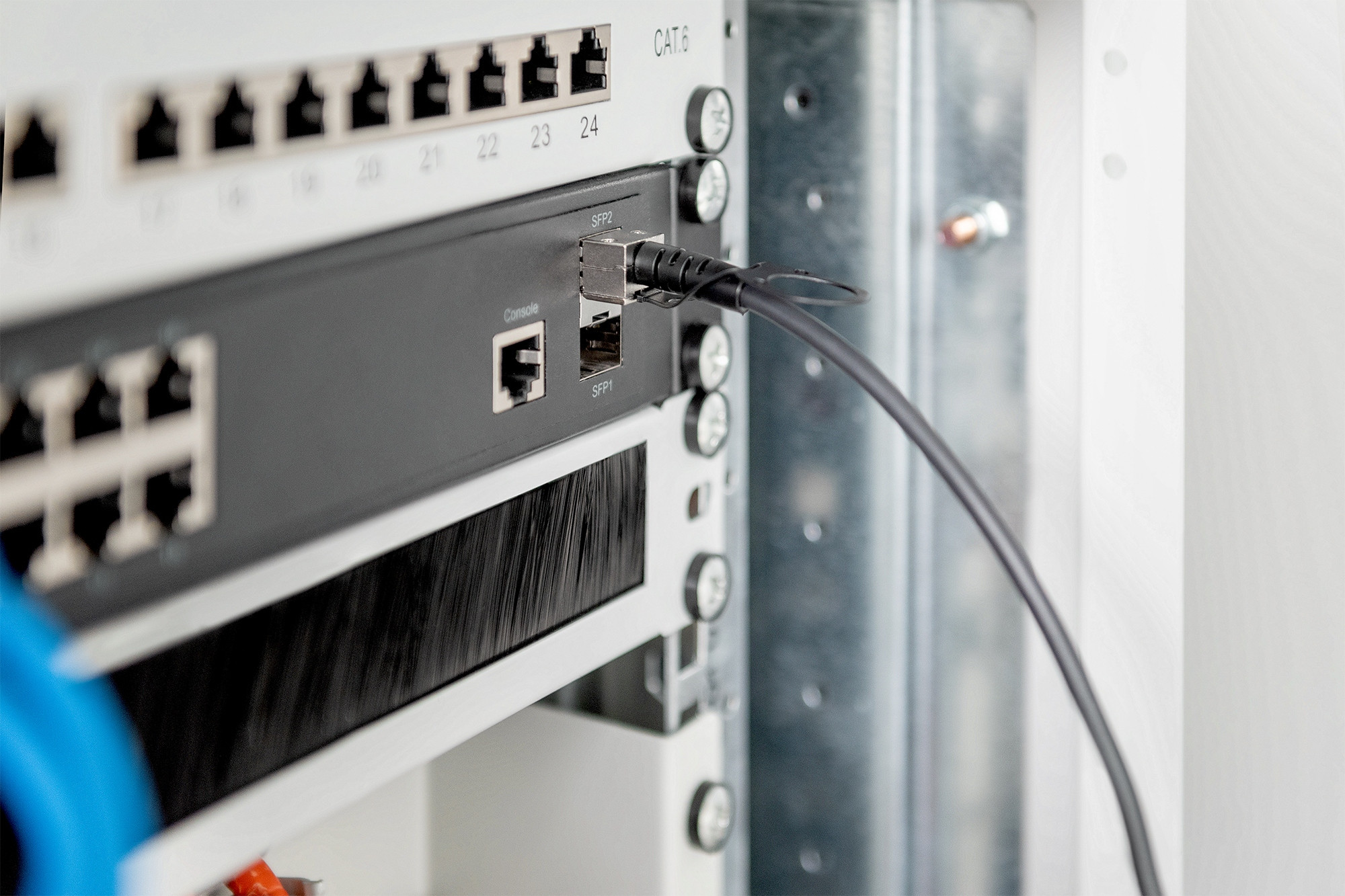 Kabel AWG 30 Twinax – idealny do zastosowań w szafach serwerowych