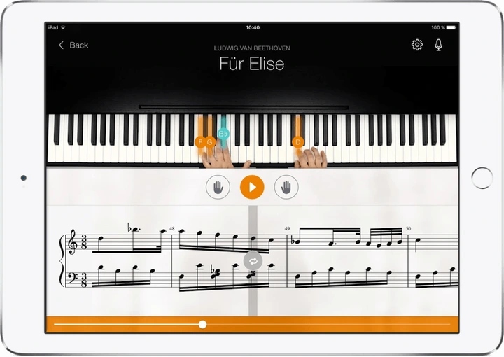 Kompaktowe nagłośnienie z wbudowanymi głośnikami