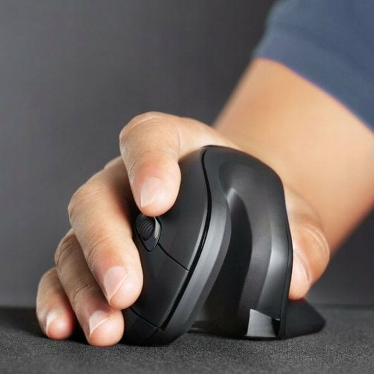 Oszczędność energii i długotrwałe zasilanie bateriami AA