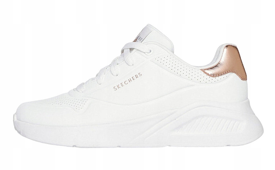 Modne sneakersy z perforowaną cholewką