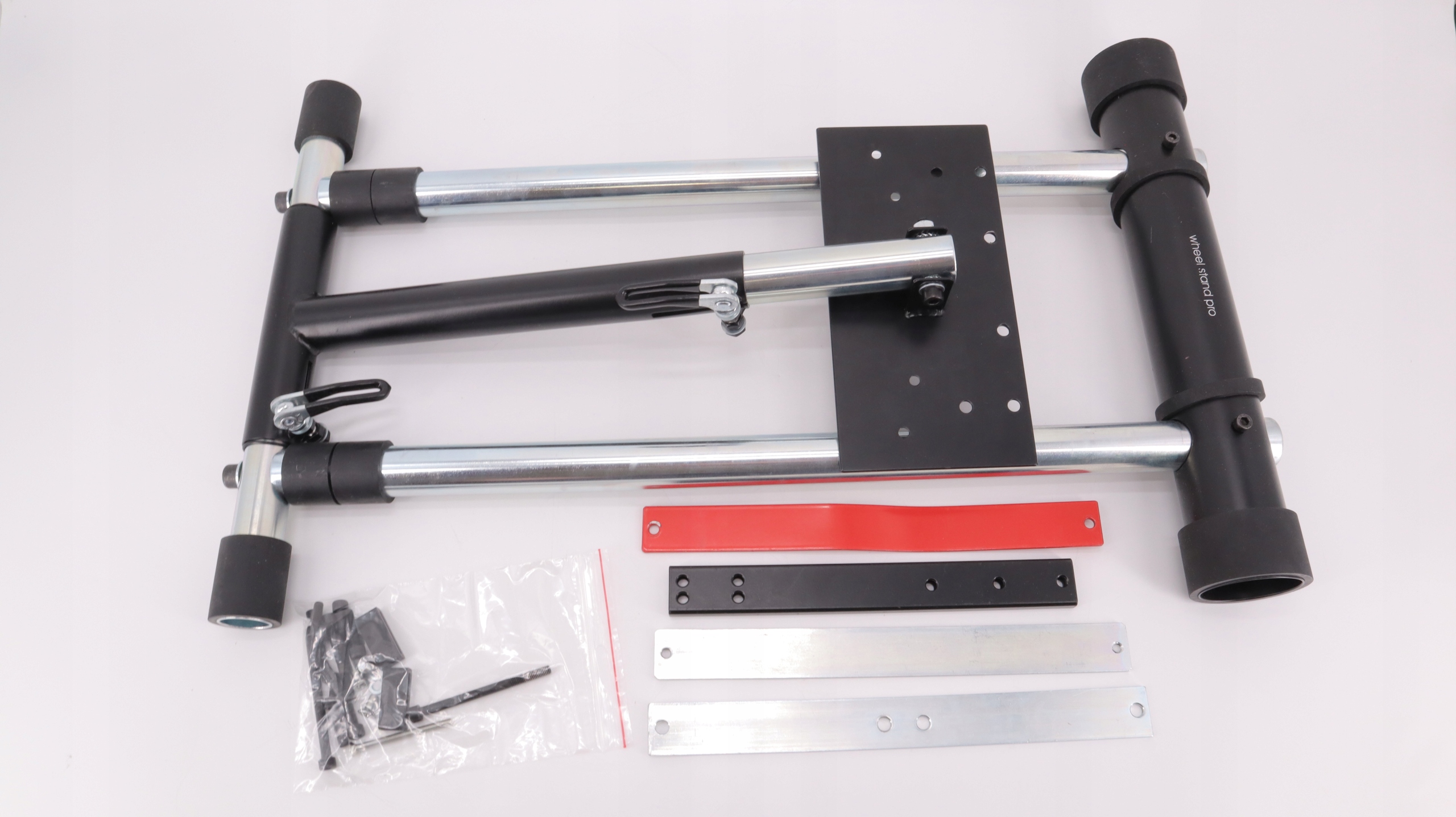 Kompatybilność z różnymi modelami Thrustmaster