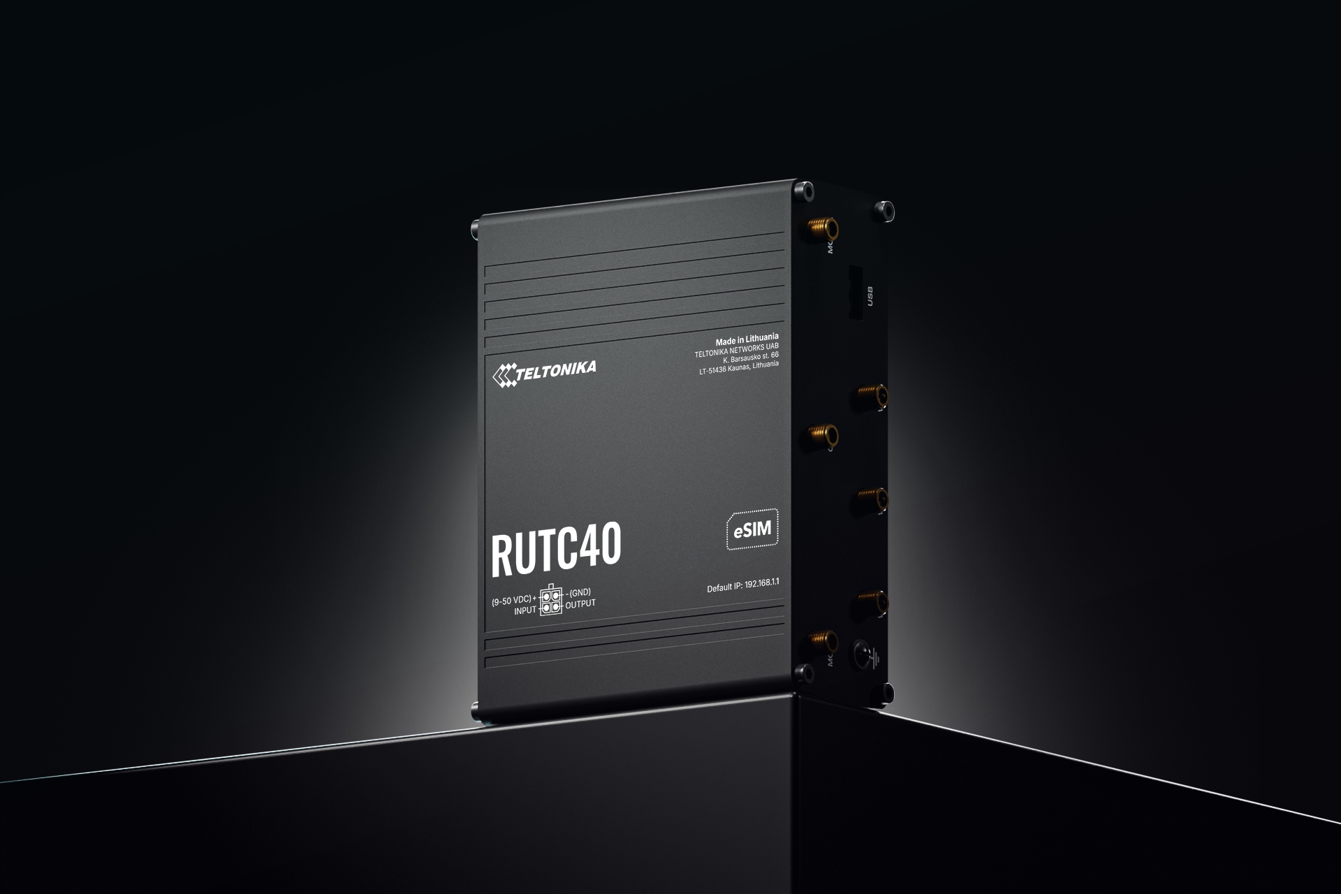 Промышленный роутер Teltonika RUTC40 4G LTE Cat 4 WiFi 6 Docker (RUTC40000000)