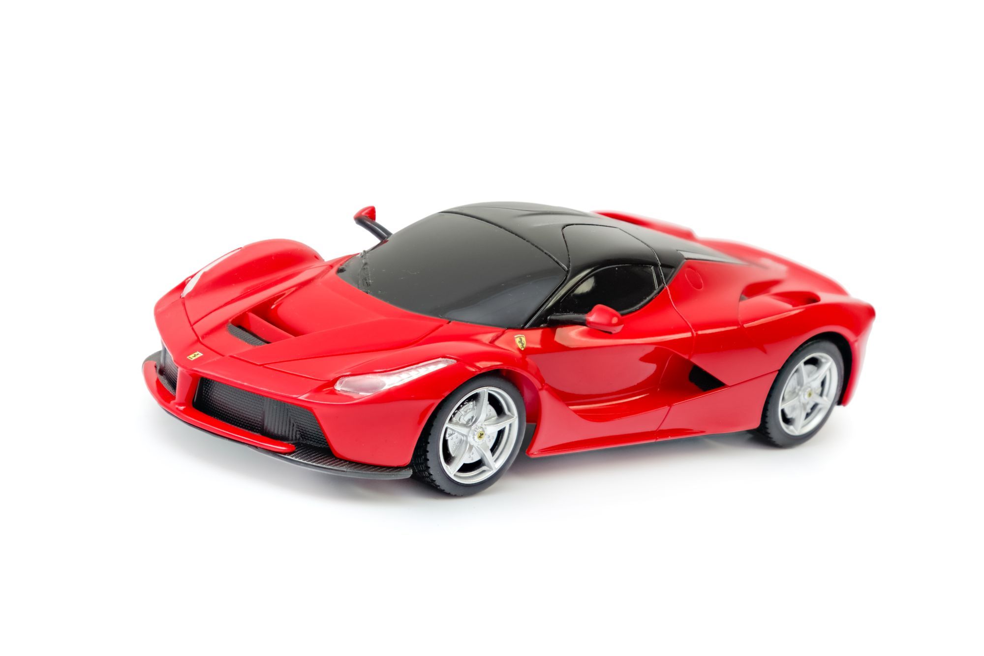 Wysokiej jakości replika znanego modelu Ferrari