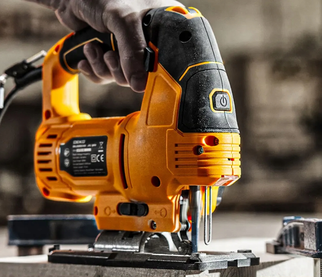 Funkcja zbierania pyłu – Czystość i widoczność linii cięcia
