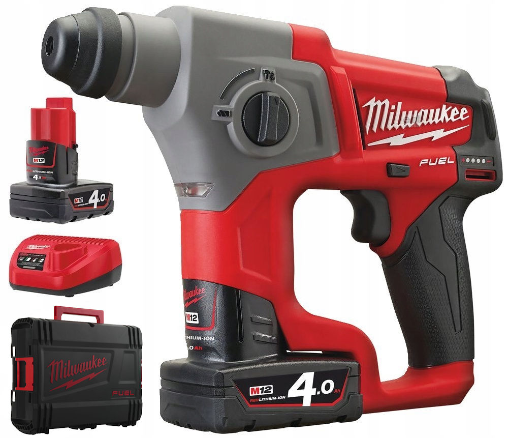 Zestaw zawiera: dwa akumulatory, ładowarkę i walizkę – Wszystko, co potrzebujesz