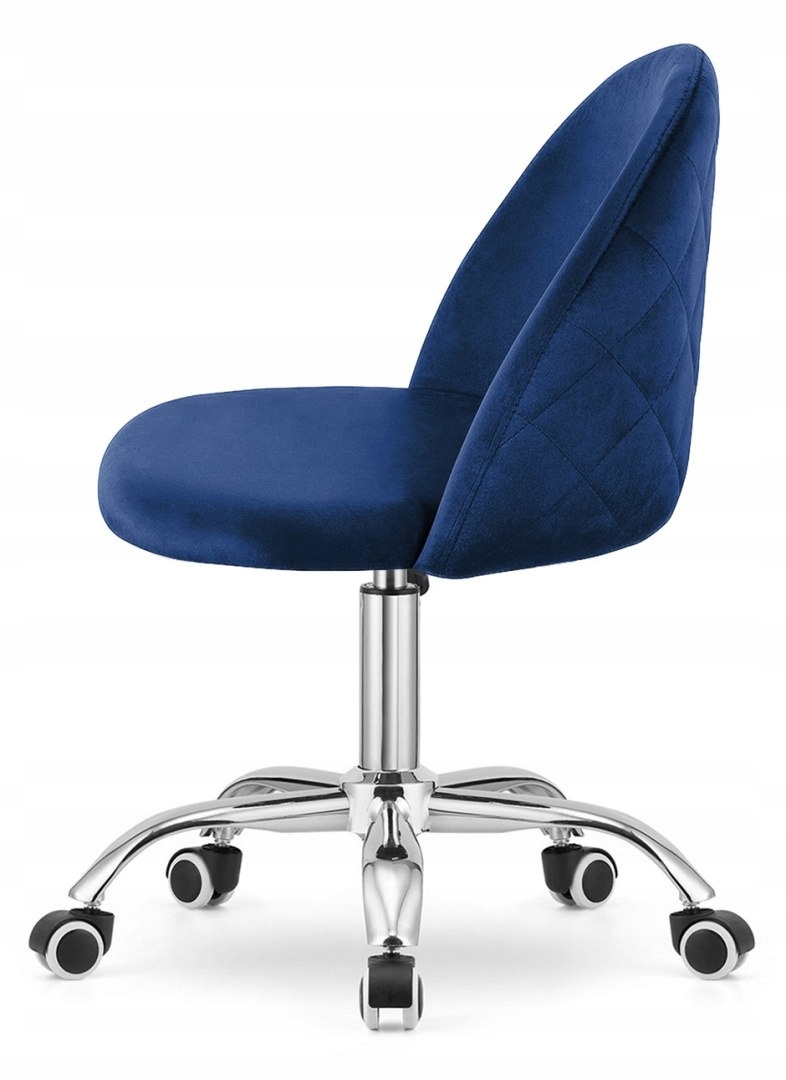 Krzesło obrotowe GLORIA OFFICE LIGHT BLUE VELVET – Elegancja i komfort w biurze
