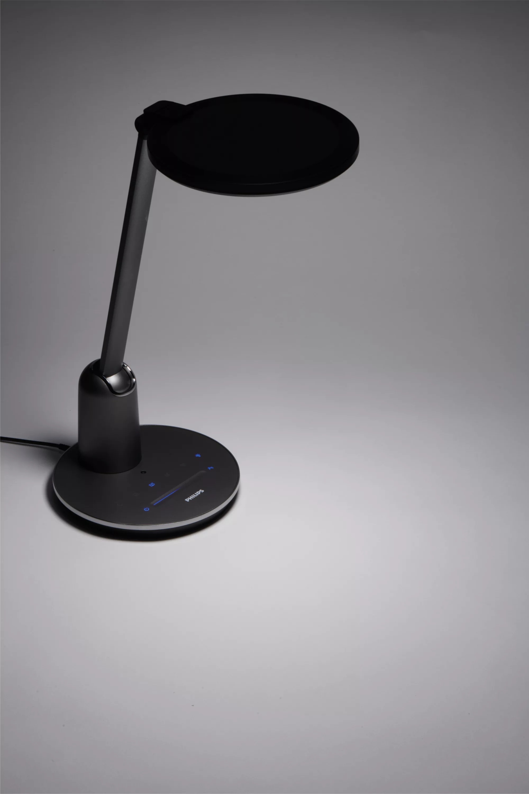 Oświetlenie LED o mocy 15 W i strumieniu świetlnym 630 lm