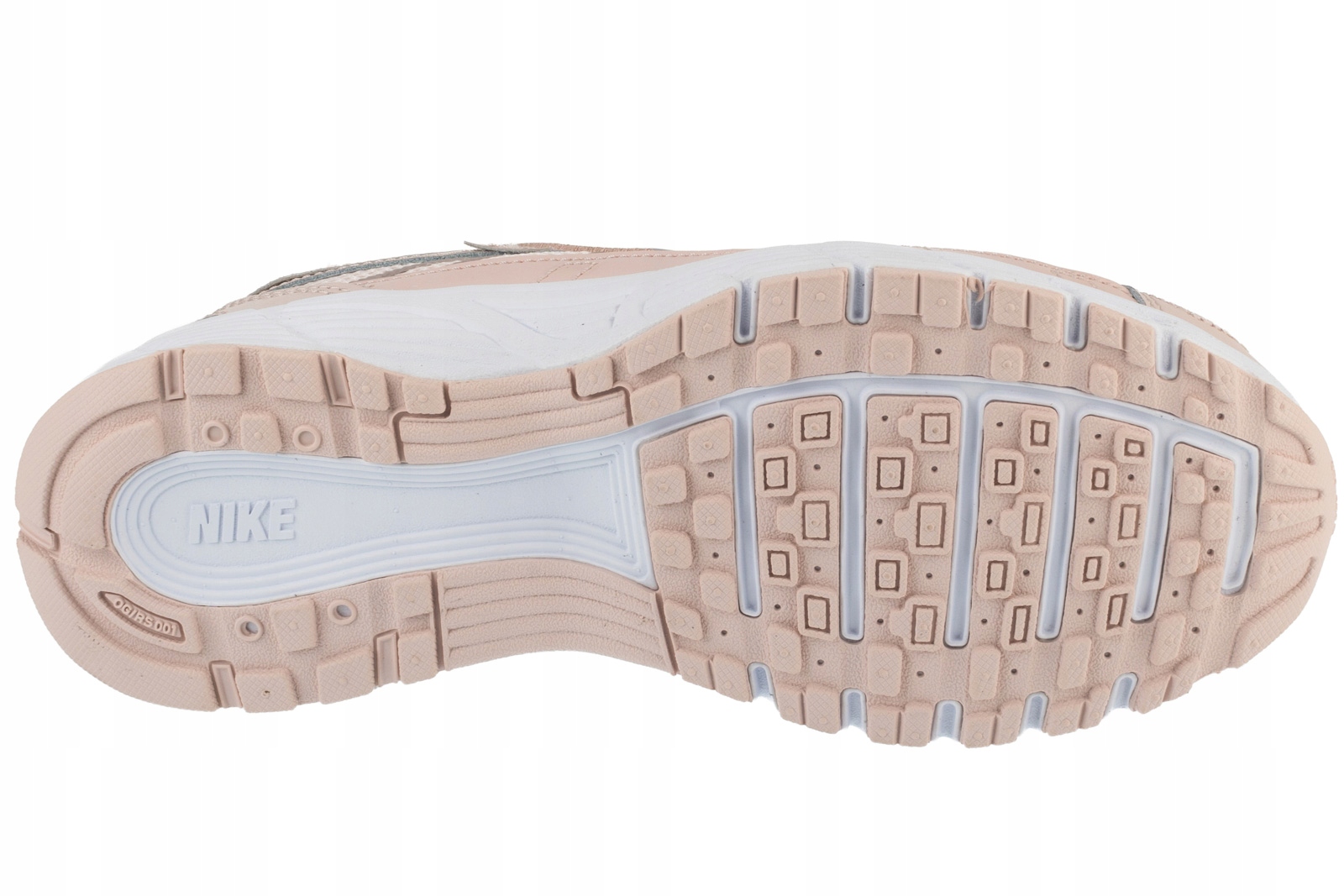 Właściwości materiałów – Tkanina i syntetyk w Nike P-6000 K