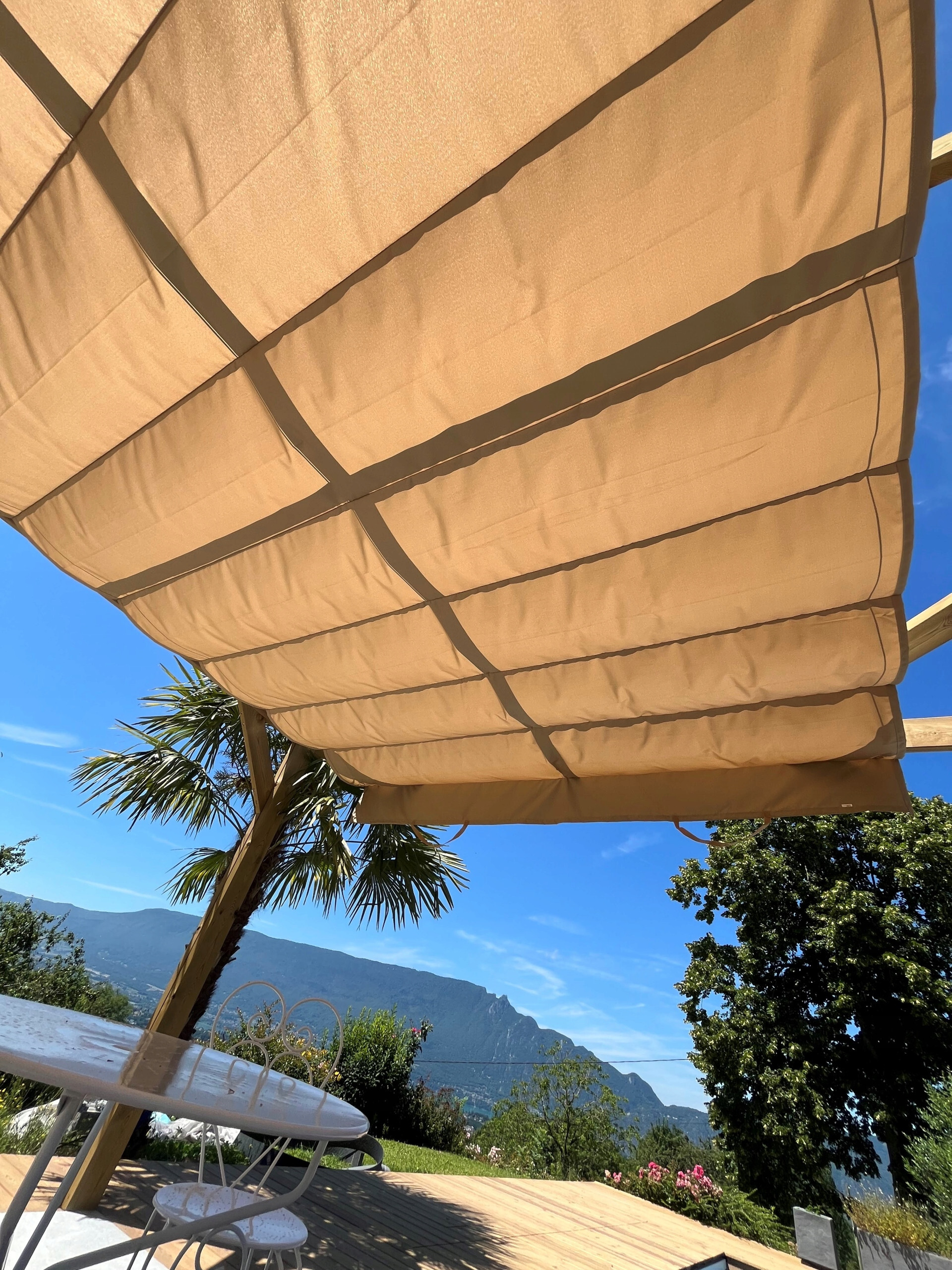 Roleta rzymska pozioma premium Decor 2,5x4 - Beżowa - Idealna osłona na taras i balkon