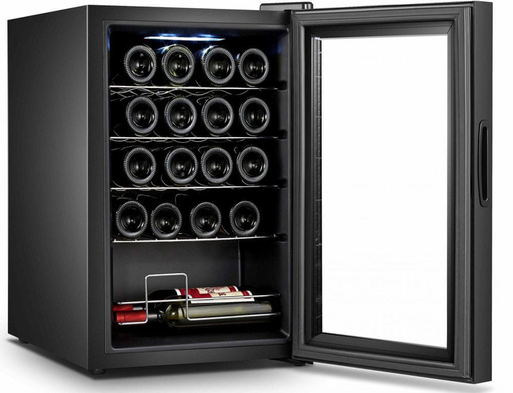 Cztery regulowane półki – Elastyczność w przechowywaniu