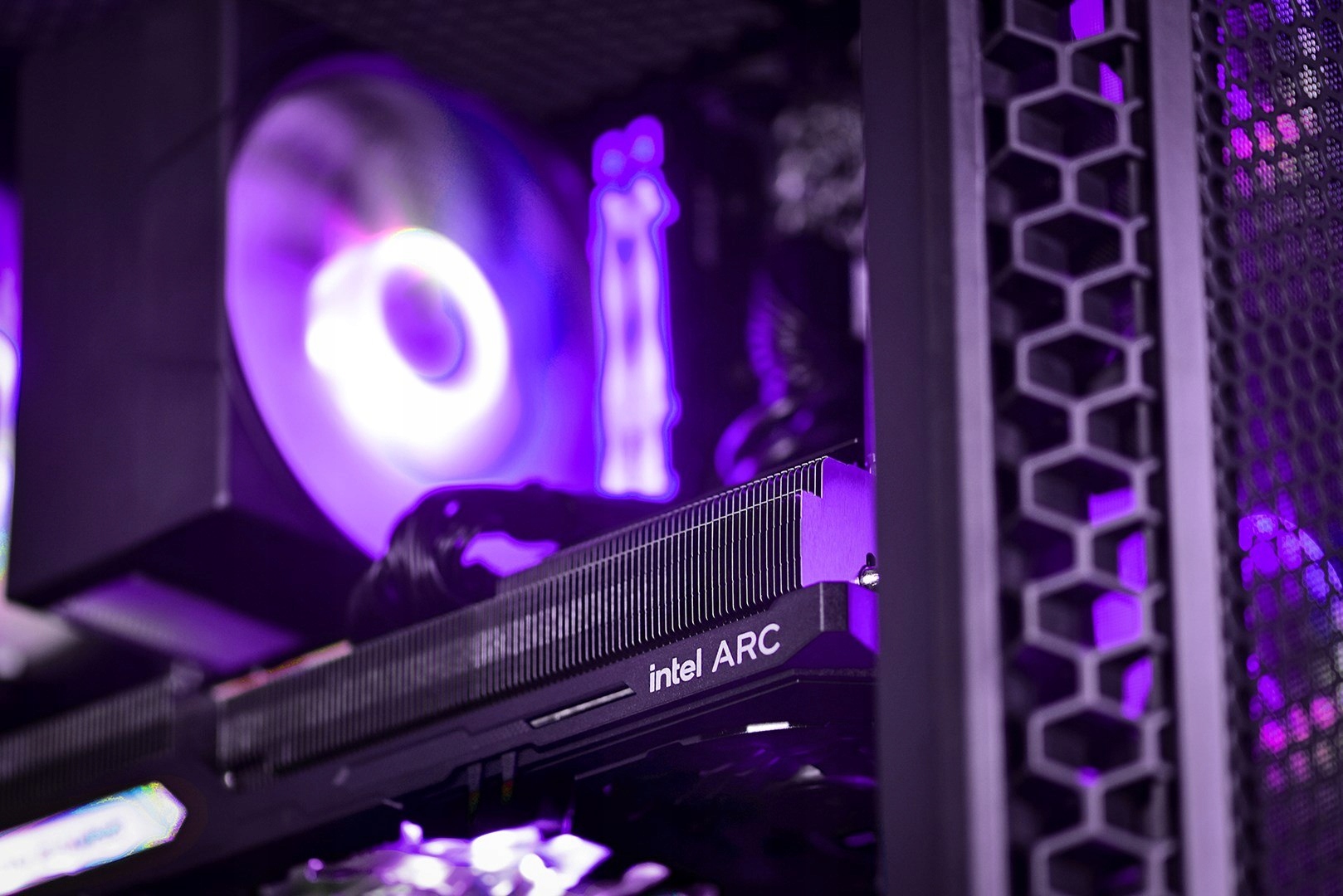 Karta graficzna AMD Radeon RX 6600 – Doskonała jakość obrazu