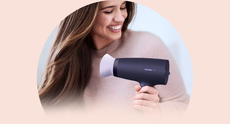 Philips Suszenie w niższej temperaturze w trosce o Twoje włosy Philips Suszenie w niższej temperaturze w trosce o Twoje włosy