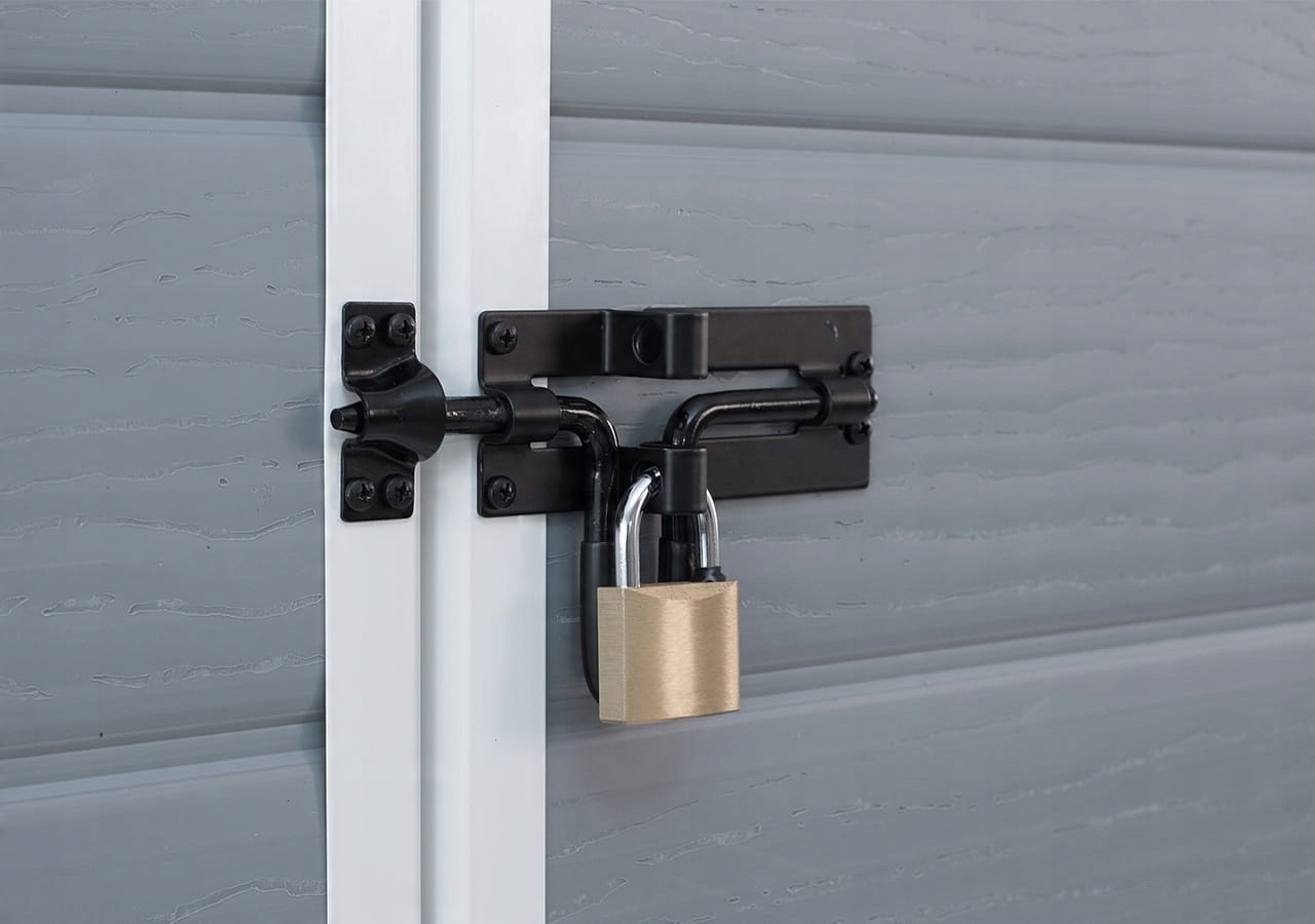 Bezpieczeństwo przechowywania – Podwójne drzwi z możliwością zamknięcia na kłódkę