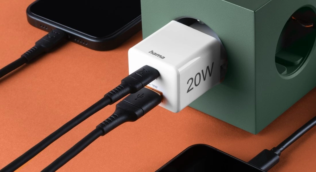 HAMA Ładowarka sieciowa Mini PD QC 20W w kolorze białym