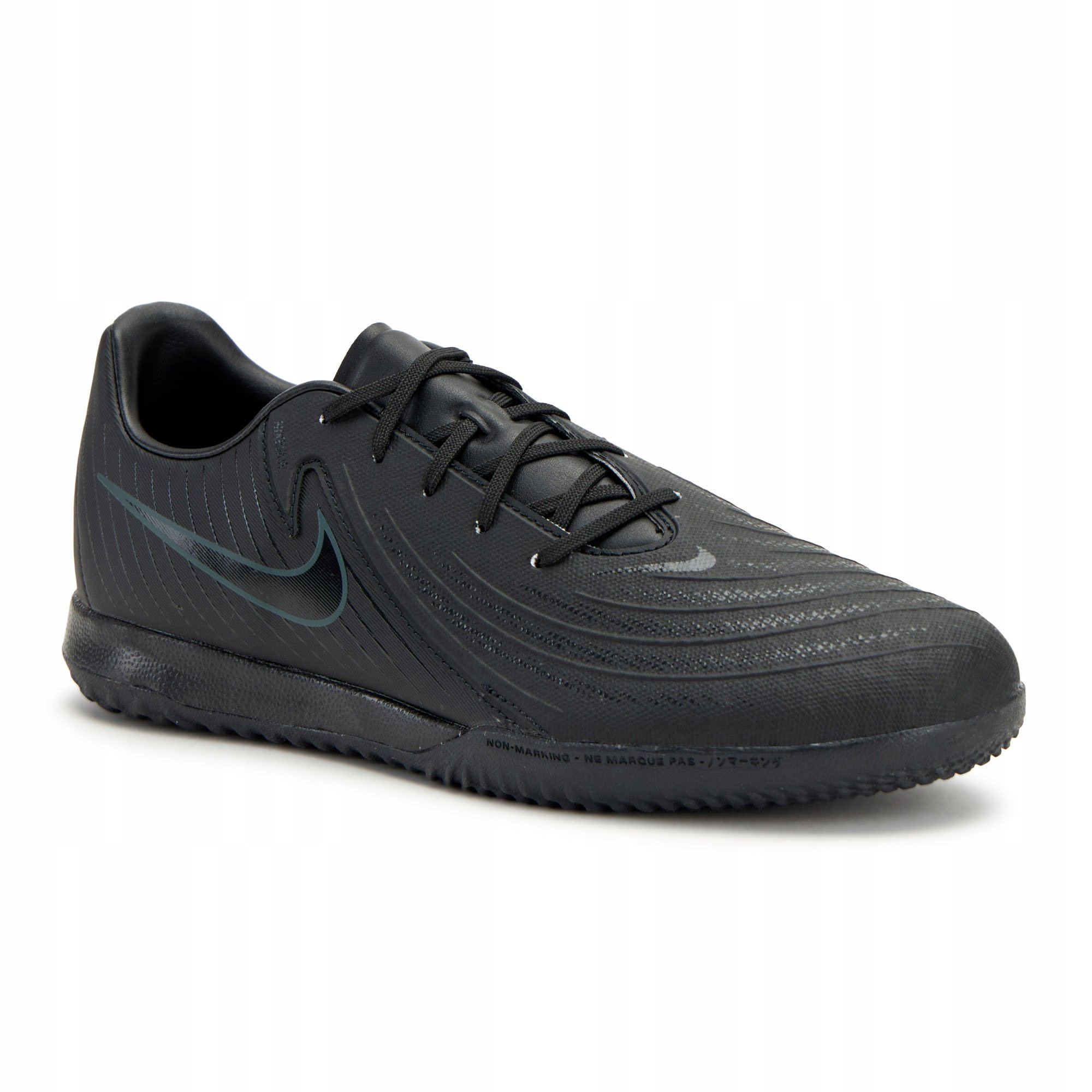 Buty Nike Phantom GX II Academy IC – Idealne do gry w piłkę nożną