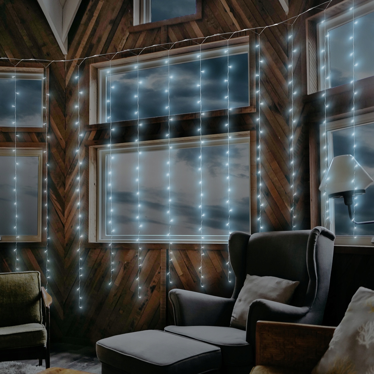 Kurtyna 300 x LED – Oświetlenie, które odmieni Twoją przestrzeń