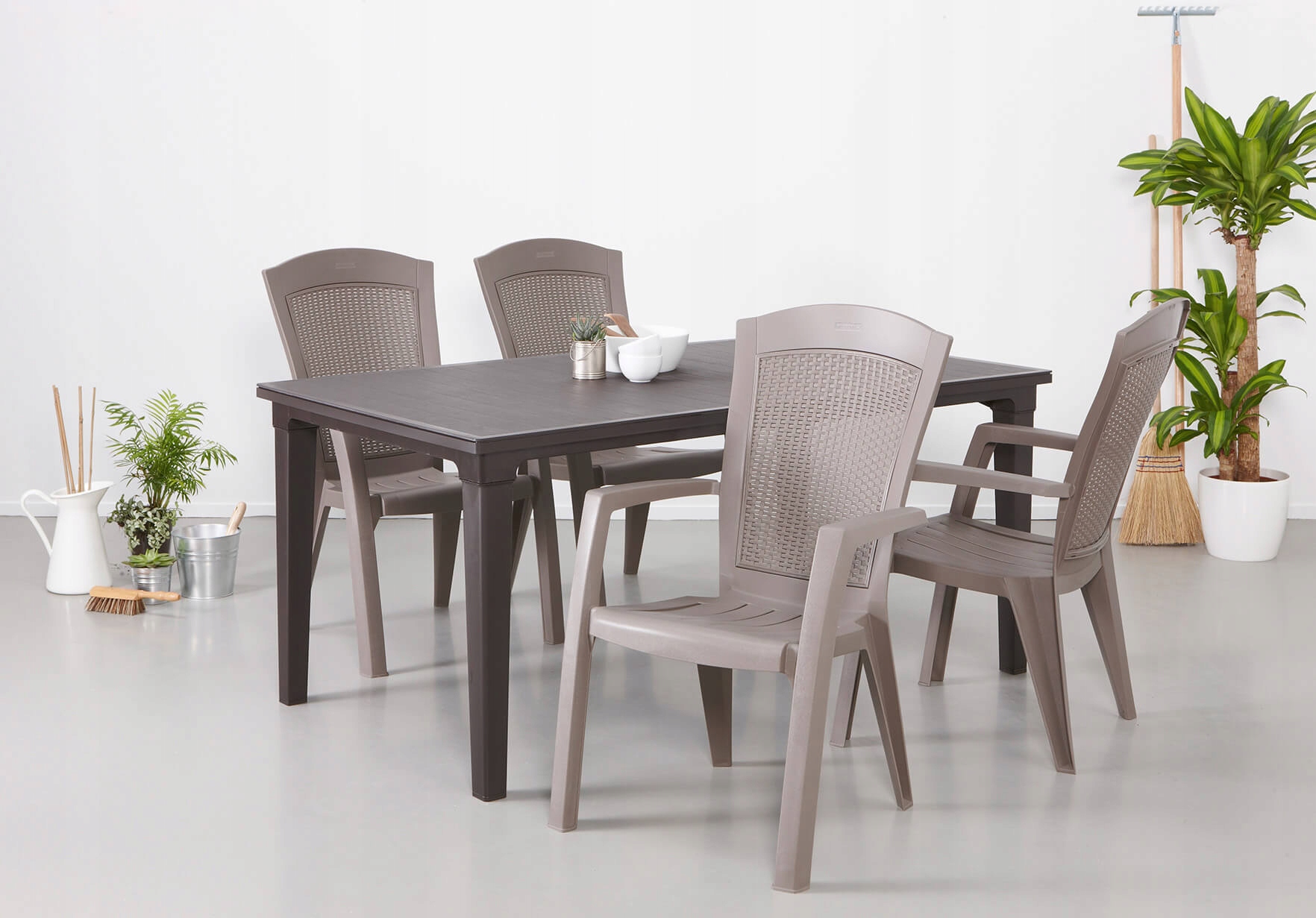 Stylowy design z wiklinową fakturą – Elegancja w każdym detalu