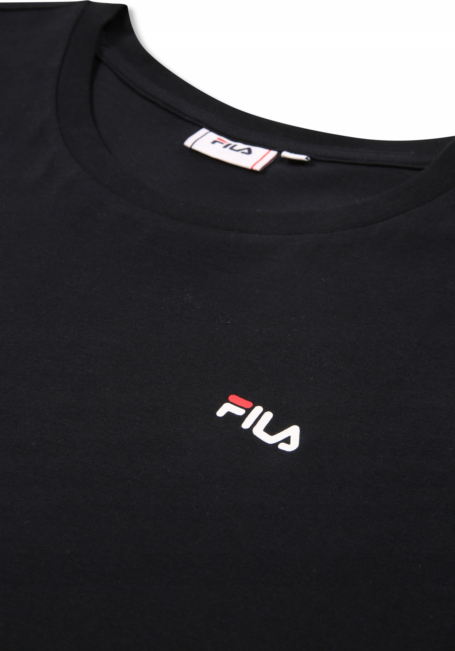 Minimalistyczny design i sportowa elegancja