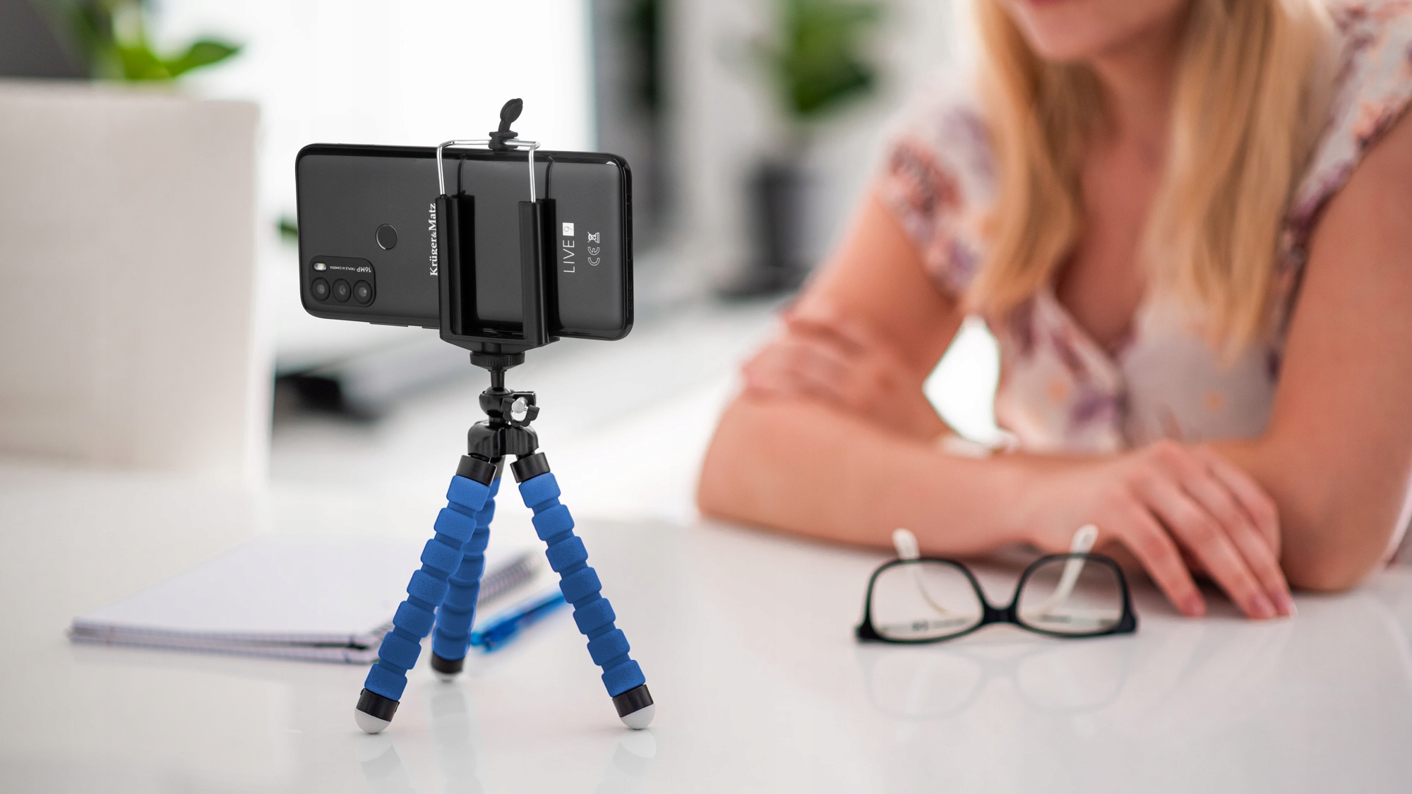 Statyw tripod Kruger&Matz – Idealny wybór dla fotografów i vlogerów