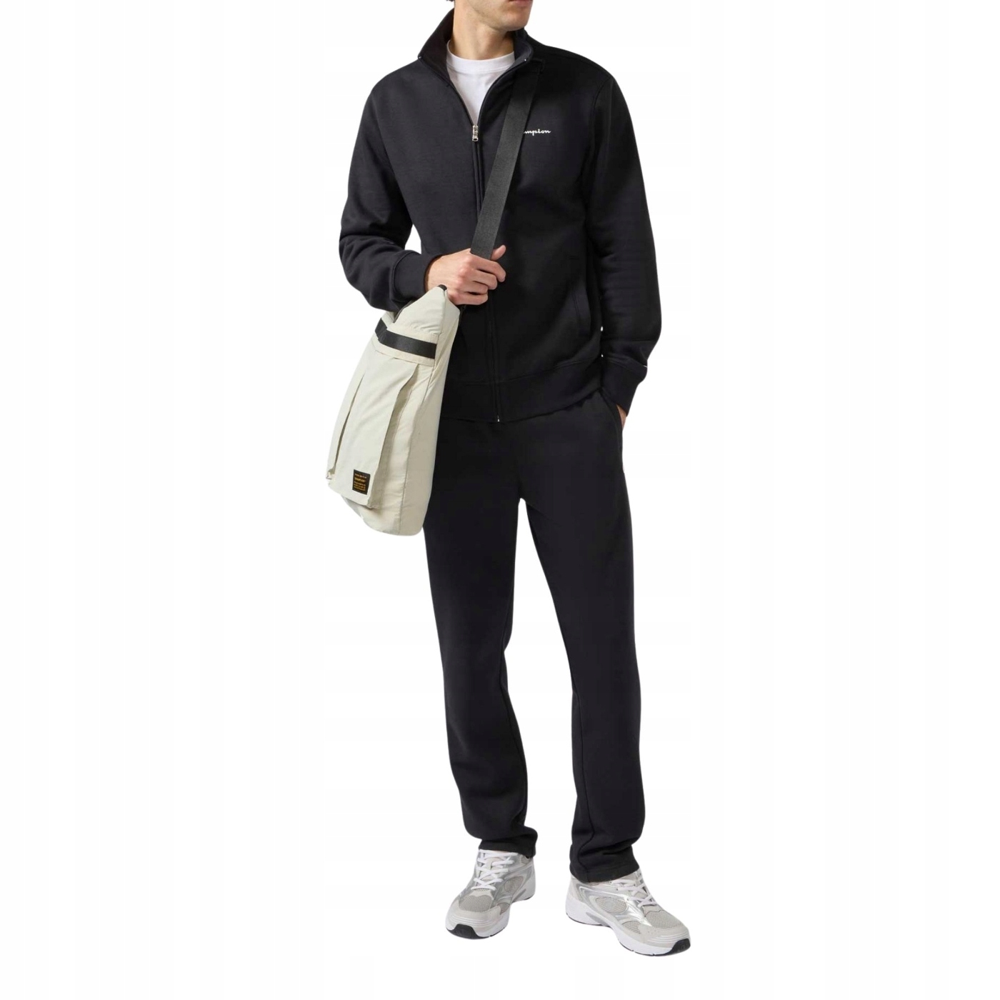 Dres męski Champion Sweatsuit czarny 221786 KK001 – Idealny wybór na co dzień