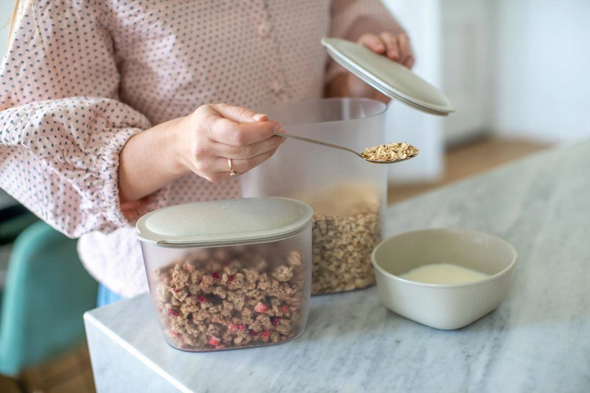 Kompaktowe wymiary – praktyczność w każdej szafce