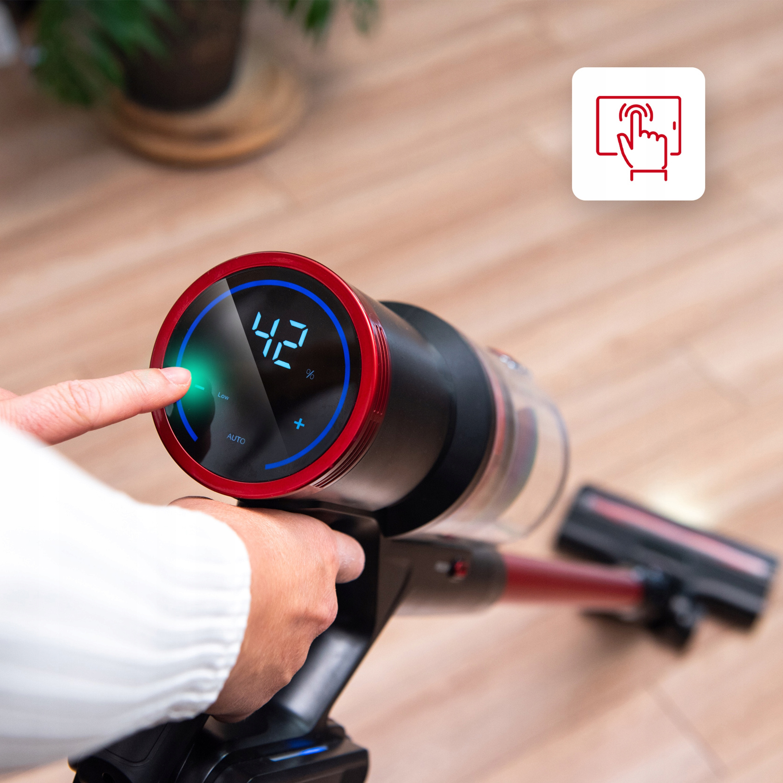 ODKURZACZ PIONOWY BEZPRZEWODOWY RĘCZNY BEZWORKOWY ELEKTROSZCZOTKA LED 450W Zasilanie akumulatorowe