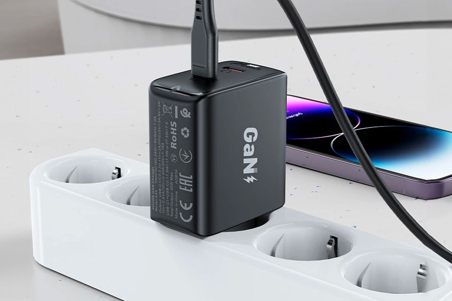 Szybka ładowarka sieciowa GaN 35W Acefast (A49)