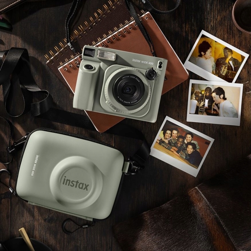Futerał FujiFilm Instax Wide 400 – Stylowa ochrona dla Twojego aparatu
