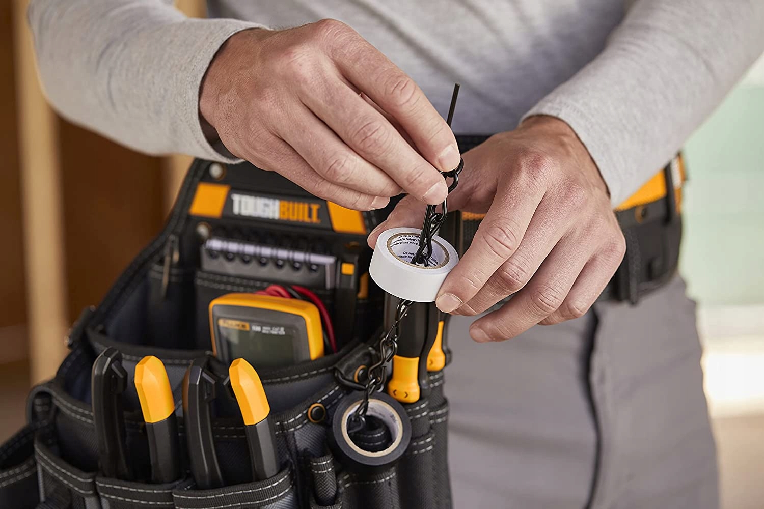 Wygodne uchwyty i akcesoria dla profesjonalistów