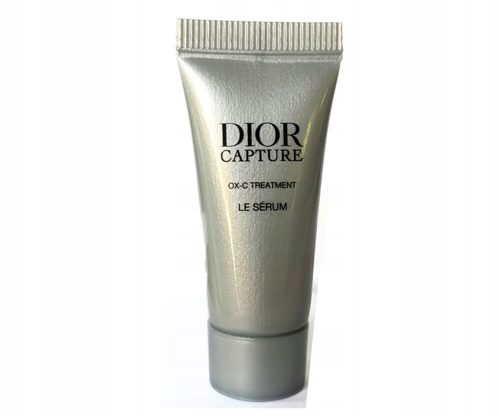 Wielozadaniowe działanie serum do twarzy