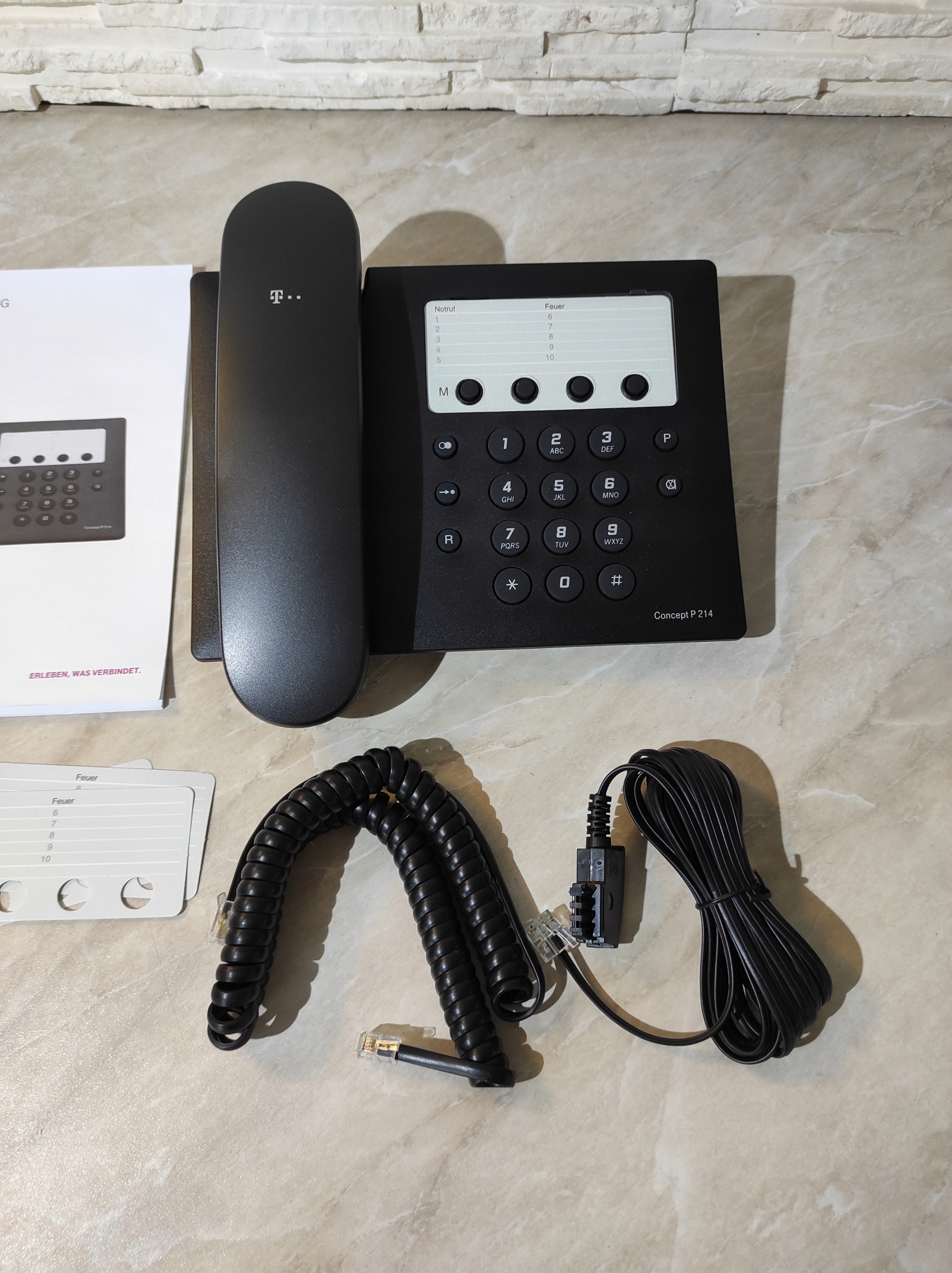 Telefon stacjonarny Telekom Concept P214 – Klasyka w nowoczesnym wydaniu